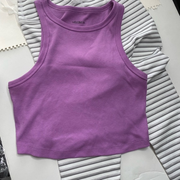 HOT! Spiritual Gangster stripped leggings and cropped tank top. - Picture 4 of 9